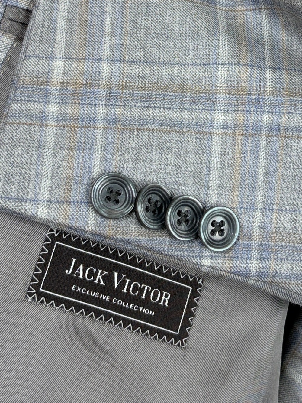 Jack Victor Sport Coat Mens 48R Gray Tan Blue Windowpane Wool Made in Canada